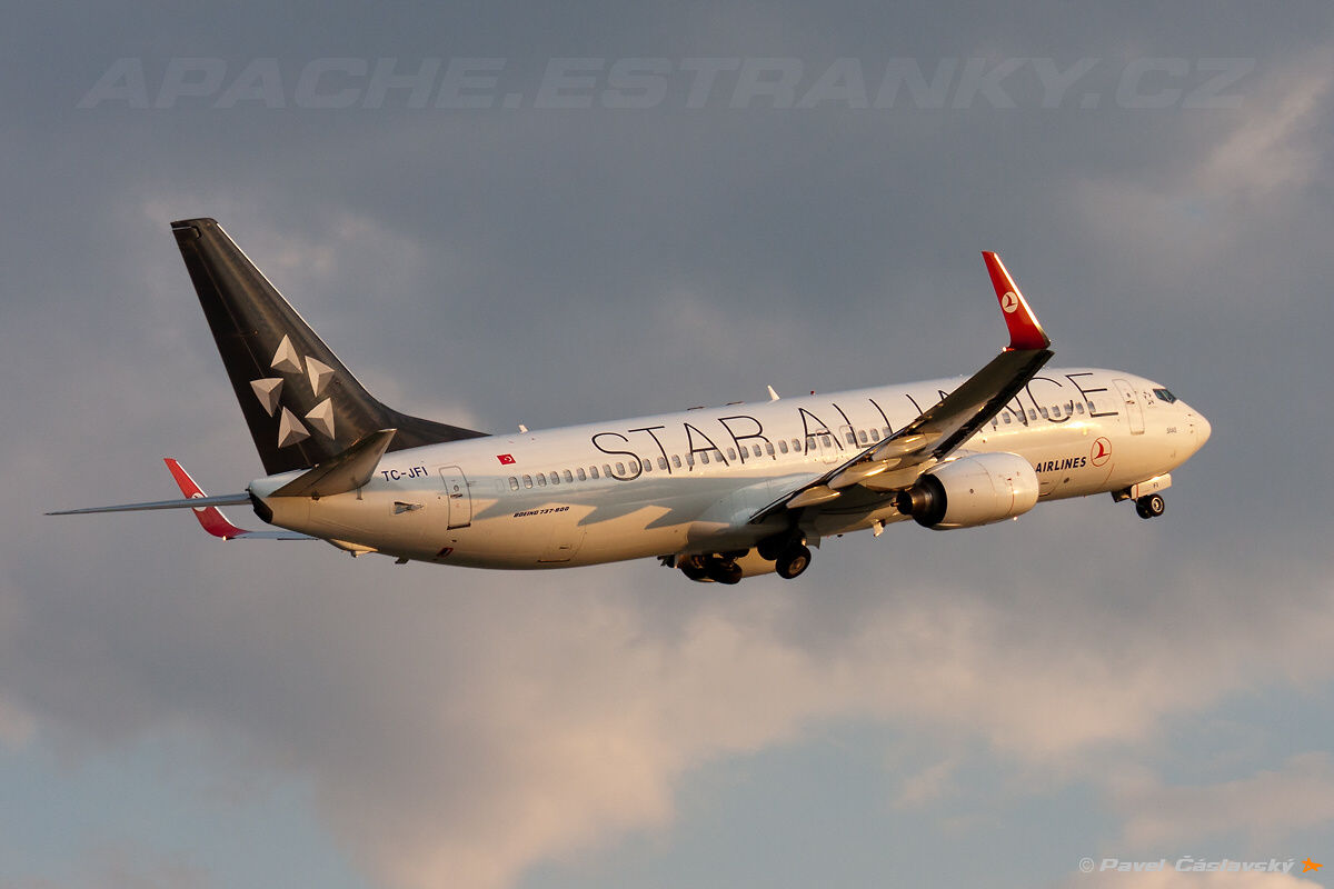 Turkish Airlines (Star Alliance) | TC-JFI