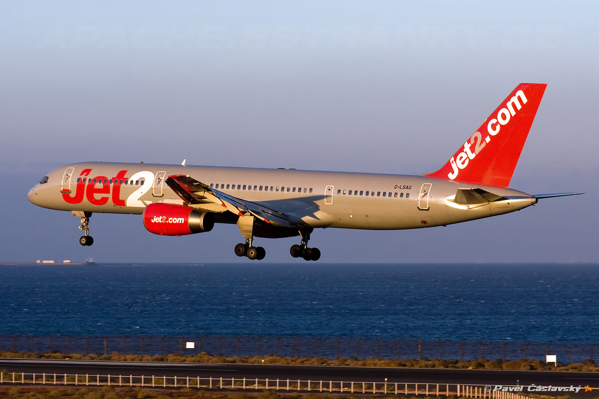 Jet2 (Channel Express) | G-LSAG